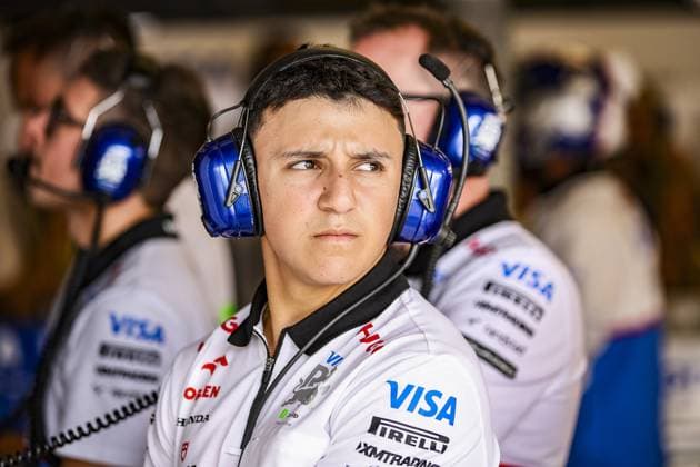 HADJAR Isack (fra), Red Bull Junior Team Driver, portrait during the Formula 1 Pirelli United States Grand Prix 2024, 19th round of the 2024 Formula One World Championship, WM, Weltmeisterschaft from October 18 to 20, 2024 on the Circuit of the Americas, in Austin, United States of America - F1 - US GRAND PRIX 2024 DPPI Panoramic  241018_R19_USA_DP_EA014060