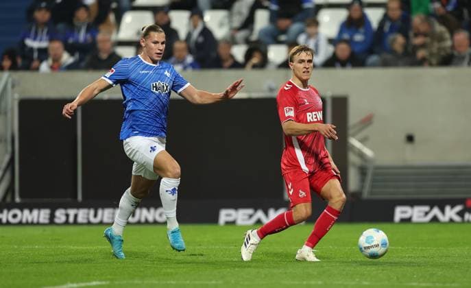 18.10.2024, xdcx, Fussball 2. Bundesliga, SV Darmstadt 98 - 1. FC Köln, emonline, emspor, despor, v.l., Fynn Lakenmacher (SV Darmstadt 98), Timo Hübers (1. FC Köln) DFL DFB REGULATIONS PROHIBIT ANY USE OF PHOTOGRAPHS AS IMAGE SEQUENCES AND OR QUASI-VIDEO.