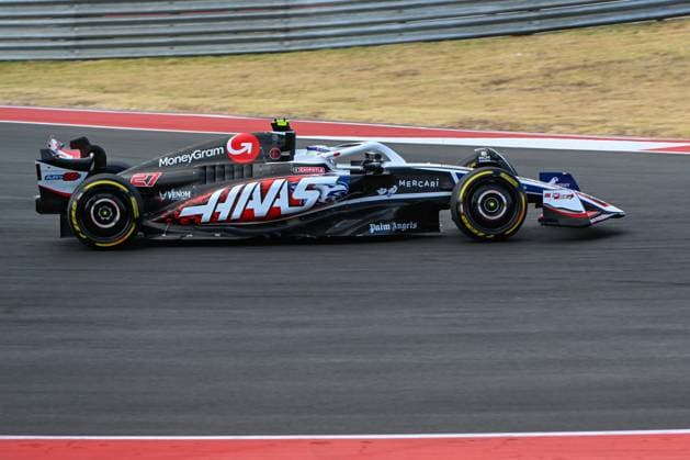 AUSTIN, TX - OCTOBER 18: MoneyGram HAAS F1 Team driver Nico Hulkenberg (27) of Germany makes his way through turn 1 during the Sprint qualifying session of the Formula 1 Pirelli United States Grand Prix on October 18, 2024, at Circuit of The Americas in Austin, Texas. (Photo by Ken Murray Icon Sportswire) AUTO: OCT 18 F1 Pirelli United States Grand Prix EDITORIAL USE ONLY Icon241018016