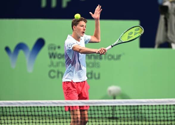 2024 ITF World Tennis Tour Junior Finals Chengdu , China Boys Group A: Jan Kumstat (CZE) , Hayden Jones (AUS)