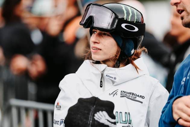 FREESTYLE SNOWBOARDING - FIS WC Big Air Chur CHUR, SWITZERLAND,19.OCT.24 - FREE SKI, FREESTYLE SNOWBOARDING - FIS Big Air World Cup, ladies, men. Image shows Annika Morgan (GER).  GEPAxpictures xPatrickxSteiner