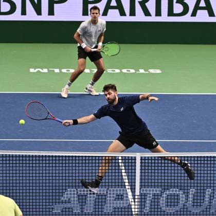 STOCKHOLM, SVERIGE 20241019 Petr Nouza och Patrik Rikl, Tjeckien, i semifinal i BNP Paribas Nordic Open mot Hugo Nys, Monaco, och Jan Zielinski, Polen, i Kungliga tennishallen. STOCKHOLM SVERIGE x10090x