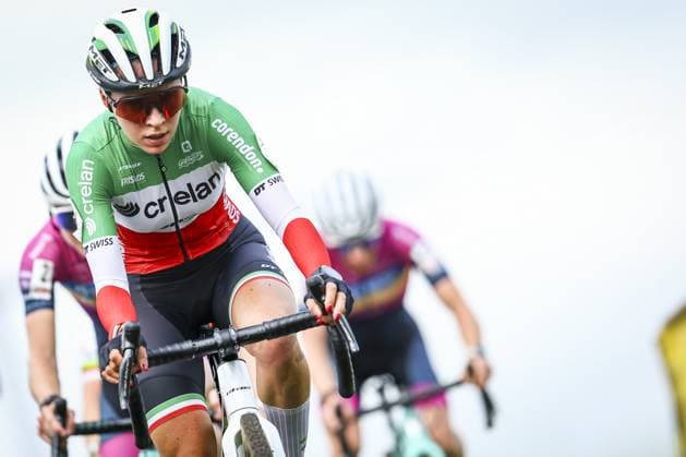Italian Sara Casasola pictured in action during the women s elite race of the Exact Cross Essen, stage 2 (out of 6) in the Exact Cross cyclocross competition, Saturday 19 October 2024, in Essen. KRISTOFxVANxACCOM  x102964655x