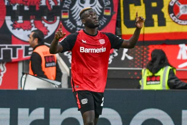 Victor Boniface (Leverkusen 22) jubelt nach dem Tor zum 2:1 19.10.2024 Fussball Bayer 04 Leverkusen vs Eintracht Frankfurt, BayArena, Leverkusen, DFB DFL REGULATIONS PROHIBIT ANY USE OF PHOTOGRAPHS AS IMAGE SEQUENCES AND OR QUASI-VIDEO NRW Germany