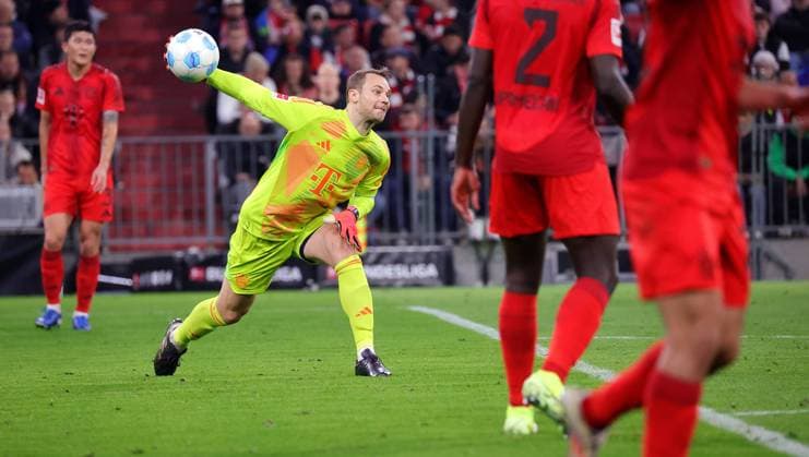 19.10.2024, Deutschland, München, Fußball Bundesliga, Saison 2024 2025, FC Bayern München vs. VfB Stuttgart, Manuel Neuer (FCB)