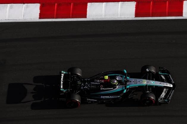44 HAMILTON Lewis (gbr), Mercedes AMG F1 Team W15, action during the Formula 1 Pirelli United States Grand Prix 2024, 19th round of the 2024 Formula One World Championship, WM, Weltmeisterschaft from October 18 to 20, 2024 on the Circuit of the Americas, in Austin, United States of America - F1 - US GRAND PRIX 2024 DPPI Panoramic  241020_R19_USA_DP_EA019808
