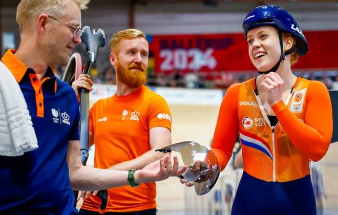 BALLERUP - Hetty van de Wouw in action during the Keirin semifinals on the fourth day of the World Track cycling, Rad, Radsport, Bahnrad, Bahn Championships at the Ballerup Super Arena. ANP IRIS VAN DEN BROEK xVIxANPxSportx xxANPxIVx 511356863 originalFilename: 511356863.jpg