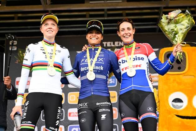 2024 Superprestige Cyclocross Ruddervoorde RUDDERVOORDE, BELGIUM - OCTOBER 20 : Van Empel Fem (NED) of Visma Lease A Bike, Alvarado Ceylin del Carmen (NED) of Fenix - Deceuninck and Brand Lucinda (NED) of Baloise Trek Lions pictured during the podium ceremony of the 1st leg of the women elite 2024 - 2025 Telenet Superprestige cyclocross race of Ruddervoorde on October 20, 2024 in Ruddervoorde, Belgium, 20 10 2024 Ruddervoorde Belgium  Copyright: xNicoxVereeckenx