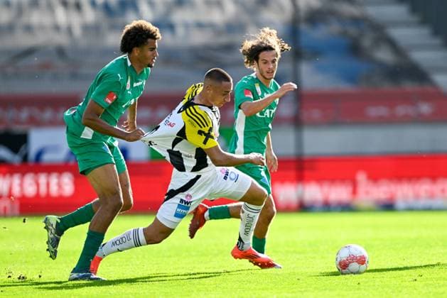 SOCCER - BL, Wattens vs LASK INNSBRUCK,AUSTRIA,20.OCT.24 - SOCCER - ADMIRAL Bundesliga, WSG Tirol vs Linzer ASK. Image shows Jamie Lawrence (Wattens), Marin Ljubicic (LASK) and Matthaeus Taferner (Wattens).  GEPAxpictures xDanielxSchoenherr