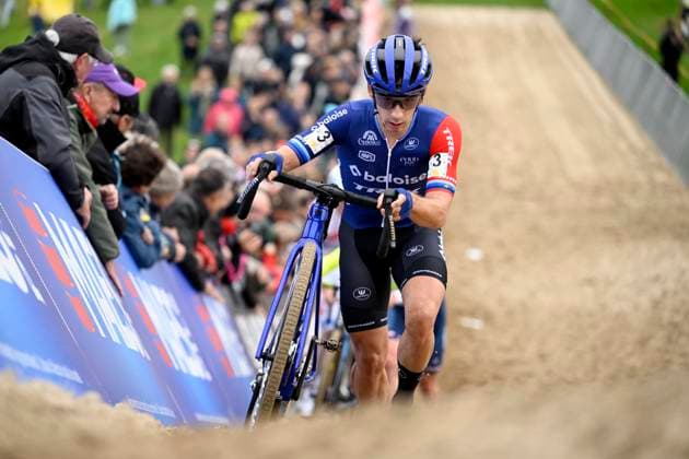 2024 Superprestige Cyclocross Ruddervoorde RUDDERVOORDE, BELGIUM - OCTOBER 20 : Van Der Haar Lars (NED) of Baloise Trek Lions in action during the 1st leg of the men elite 2024 - 2025 Telenet Superprestige cyclocross race of Ruddervoorde on October 20, 2024 in Ruddervoorde, Belgium, 20 10 2024 Ruddervoorde Belgium  Copyright: xNicoxVereeckenx
