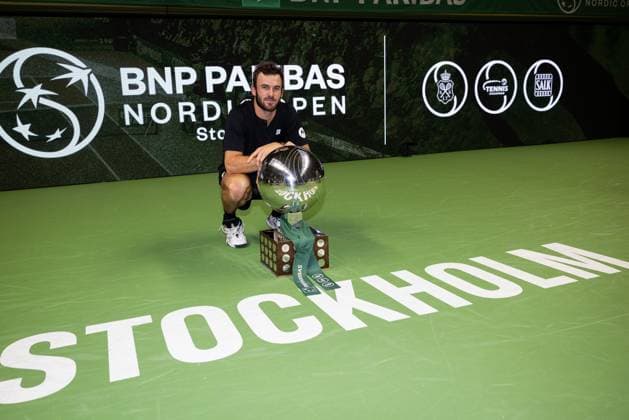 241020 Tommy Paul of the United States poses for a picture with the winner™s trophy after the men™s final on day 9 of the ATP, Tennis Herren 250 Nordic Open on October 20, 2024 in Stockholm. Photo: Michael Campanella BILDBYRAN COP 313 MC0109 tennis atp 250 nordic open day 9 finals bbeng Copyright: MICHAELxCAMPANELLA BB241020MC073