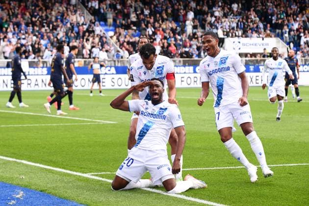 AJ Auxerre v Stade de Reims - Ligue 1 McDonald s 2024 2025 97 Rayan RAVELOSON (aja) - 20 Sinaly DIOMANDE (aja) during the Ligue 1 McDonald s match between Auxerre and Reims at Stade de L Abbe-Deschamps on October 20, 2024 in Auxerre, France. Auxerre France  Copyright: xFEPx 776225387