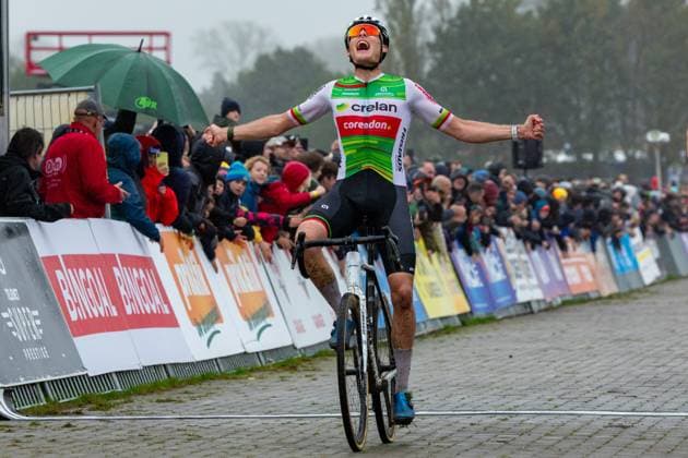 Belgian Joran Wyseure celebrates as he crosses the finish line to win the men elite race of the Cyclocross Ruddervoorde, Sunday 20 October 2024 in Oostkamp, the first stage of the Superprestige cyclocross cycling competition. KURTxDESPLENTER  x103107672x
