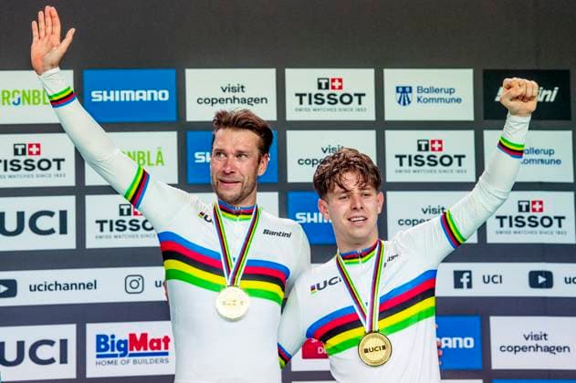 241020 Roger Kluge of Germany and Tim Torn Teutenberg of Germany celebrates after Men s Madison during day 5 of the 2024 UCI Tissot Track cycling, Rad, Radsport, Bahnrad, Bahn World Championships on October 20, 2024 in Ballerup. Photo: Christian Örnberg BILDBYRAN COP 166 CO0482 cykling cycling sykling cykel vm cykel2024 uci tissot track cycling world championships wc 2024 uci tissot track cycling world championships 5 bbeng grappa33 Copyright: CHRISTIANxÖRNBERG BB241020CO093