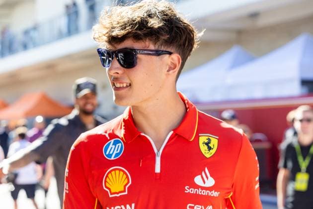 AUSTIN, TX - OCTOBER 20: Ferrari reserve driver Oliver Bearman walks into the paddock before the Formula 1 Pirelli United States Grand Prix on October 20, 2024 at the Circuit of The Americas in Austin, TX. (Photo by Bob Kupbens Icon Sportswire)(Photo by Bob Kupbens Icon Sportswire) AUTO: OCT 20 F1 Pirelli United States Grand Prix EDITORIAL USE ONLY Icon2410200381