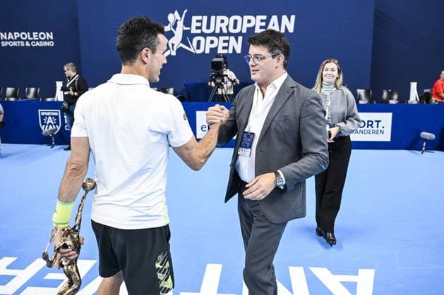 Spanish Roberto Bautista-Agut and CEO Tennium Kristoff Puelinckx pictured after a tennis match in the finals of the singles competition at the ATP, Tennis Herren European Open Tennis tournament in Antwerp, Sunday 20 October 2024. TOM GOYVAERTS TomxGoyvaerts  x103116676x