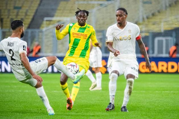 Tino Kadewere (FC NANTES) Pablo Rosario (OGC Nice) FOOTBALL : FC Nantes vs OGC Nice - Ligue 1 - Journée 8 - 20 10 2024 BaptisteAutissier Panoramic 