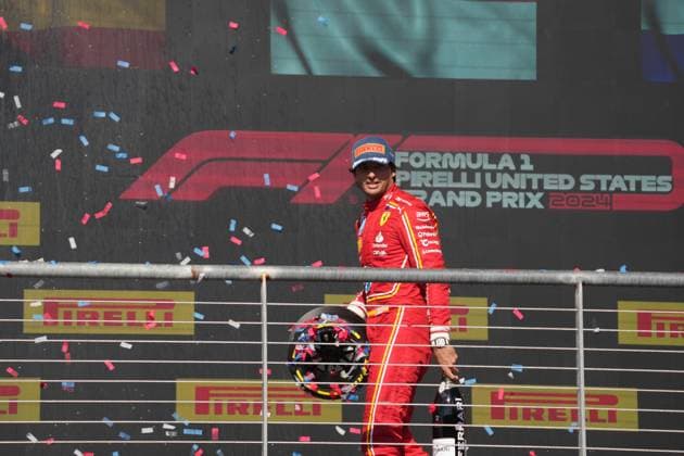 FORMULA 1 PIRELLI UNITED STATES GRAND PRIX 2024 20.10.2024, Circuit of The Americas, Austin, FORMULA 1 PIRELLI UNITED STATES GRAND PRIX 2024 ,im Bild 2.Platz für Carlos Sainz Jr. (ESP), Scuderia Ferrari HP