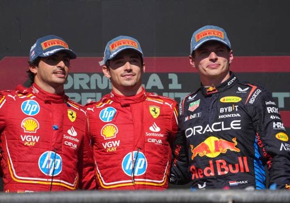 20.10.2024, Circuit of The Americas, Austin, FORMULA 1 PIRELLI UNITED STATES GRAND PRIX 2024 ,im Bild Sieger Charles Leclerc (MCO), Scuderia Ferrari HP, 2.Platz f+ür Carlos Sainz Jr. (ESP), 3.Platz für Max Verstappen (NLD), Oracle Red Bull Racing (Photo by Hasan Bratic DeFodi Images) not used in POL SRB CRO FRA GBR NED ITA USA Defodi-506_20241020_hbr_2968