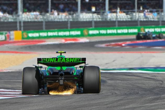 AUSTIN, TX - OCTOBER 20: Stake F1 Team Kick Sauber driver Guanyu Zhou (24) of China bottoms out as he enters the chicane during the Formula 1 Pirelli United States Grand Prix on October 20, 2024, at Circuit of The Americas in Austin, Texas. (Photo by Ken Murray Icon Sportswire) AUTO: OCT 20 F1 Pirelli United States Grand Prix EDITORIAL USE ONLY Icon241020038