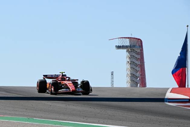 AUSTIN, TX - OCTOBER 20: Scuderia Ferrari driver Carlos Sainz (55) of Spain enters turn 10 during the Formula 1 Pirelli United States Grand Prix on October 20, 2024, at Circuit of The Americas in Austin, Texas. (Photo by Ken Murray Icon Sportswire) AUTO: OCT 20 F1 Pirelli United States Grand Prix EDITORIAL USE ONLY Icon241020051