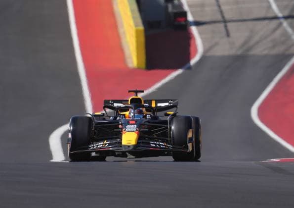 20.10.2024, Circuit of The Americas, Austin, FORMULA 1 PIRELLI UNITED STATES GRAND PRIX 2024 ,im Bild Max Verstappen (NLD), Oracle Red Bull Racing (Photo by Hasan Bratic DeFodi Images) not used in POL SRB CRO FRA GBR NED ITA USA Defodi-506_20241020_hbr_1681