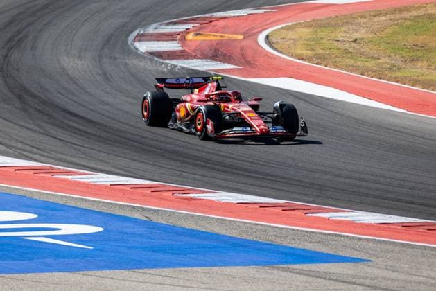 AUSTIN, TX - OCTOBER 20: Carlos Sainz (55) of Spain and team Scuderia Ferrari during the Formula 1 Pirelli United States Grand Prix on October 20, 2024 at the Circuit of The Americas in Austin, TX. (Photo by Bob Kupbens Icon Sportswire)(Photo by Bob Kupbens Icon Sportswire) AUTO: OCT 20 F1 Pirelli United States Grand Prix EDITORIAL USE ONLY Icon2410201511