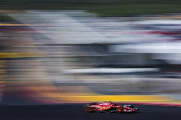 16 LECLERC Charles (mco), Scuderia Ferrari SF-24, action during the Formula 1 Pirelli United States Grand Prix 2024, 19th round of the 2024 Formula One World Championship, WM, Weltmeisterschaft from October 18 to 20, 2024 on the Circuit of the Americas, in Austin, United States of America - F1 - US GRAND PRIX 2024 DPPI Panoramic  241020_R19_USA_DP_EA011478