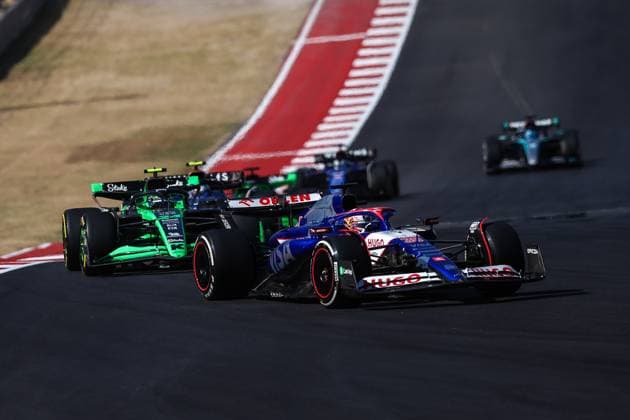 30 LAWSON Liam (nzl), Visa Cash App RB F1 Team VCARB 01, action during the Formula 1 Pirelli United States Grand Prix 2024, 19th round of the 2024 Formula One World Championship, WM, Weltmeisterschaft from October 18 to 20, 2024 on the Circuit of the Americas, in Austin, United States of America - F1 - US GRAND PRIX 2024 DPPI Panoramic  241020_R19_USA_DP_EA020748