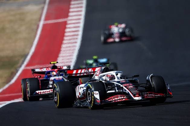 20 MAGNUSSEN Kevin (den), Haas F1 Team VF-24 Ferrari, action during the Formula 1 Pirelli United States Grand Prix 2024, 19th round of the 2024 Formula One World Championship, WM, Weltmeisterschaft from October 18 to 20, 2024 on the Circuit of the Americas, in Austin, United States of America - F1 - US GRAND PRIX 2024 DPPI Panoramic  241020_R19_USA_DP_EA020864