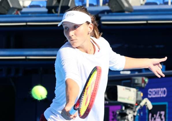 October 21, 2024, Tokyo, Japan - Varvara Gracheva of France returns the ball against Japan s Mai Hontama during the first round match of the Toray Pan Pacific Open tennis tournament at the Ariake Coliseum in Tokyo on Monday, October 21, 2024. Gracheva defeated Hontama. (photo by Yoshio Tsunoda AFLO) Noxthirdxpartyxsales  (0774520415st)