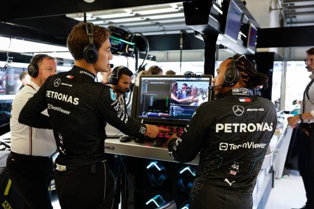 63 George Russell (GBR, Mercedes-AMG Petronas F1 Team), 44 Lewis Hamilton (GBR, Mercedes-AMG Petronas F1 Team), F1 Grand Prix of USA at Circuit of The Americas on October 20, 2024 in Austin, United States of America. (Photo by HOCH ZWEI) Austin United States of America