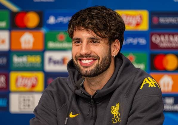 Football - UEFA Champions League - League Phase - RB Leipzig v Liverpool FC - MD-1 LEIPZIG, GERMANY - Tuesday, October 22, 2024: Liverpool s Dominik Szoboszlai during a press conference, PK, Pressekonferenz at the Red Bull Arena ahead of the UEFA Champions League Match Day 3 game between RB Leipzg and Liverpool FC. (Photo by David Rawcliffe Propaganda) LEIPZIG Red Bull Arena SAXONY GERMANY  Copyright: xDavidxRawcliffex P2024-10-22-Leipzig_Liverpool_MD-1-53
