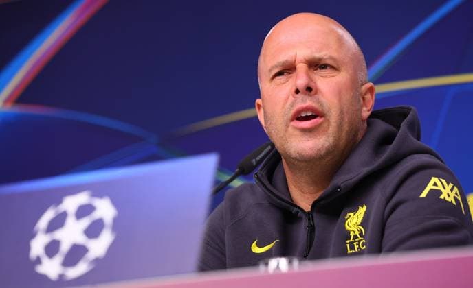 Liverpool FC - Pressekonferenz Champions League Leipzig, 22.10.2024, Red Bull Arena, Fußball, UEFA Champions League, Matchday-1, RB LEIPZIG vs.FC LIVERPOOL am 23 10 2024 , Pressekonferenz FC Liverpool , Im Bild: Trainer Manager Arne Slot (FC Liverpool) ,