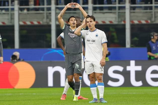 AC Milan v Club Brugge - UEFA Champions League MILAN, ITALY - OCTOBER 22 : Reijnders Tijjani midfielder of AC Milan celebrates after scoring the 2-1 goal during matchday 3 of the UEFA Champions League, a league phase match between AC Milan and Club Brugge at the San Siro stadium on October 22, 2024 in Milan, Italy, 22 10 2024 Milan Italy  Copyright: xJanxDexMeuleneirx