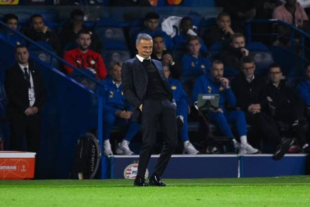 Luis Enrique Martinez ( coach PSG ) during the UEFA Champions League match between Paris Saint Germain and PSV Eindhoven at Parc Des Princes on October 22, 2024 in Paris, France. ( Photo by federico pestellini panoramic ) - FOOTBALL : PSG vs PSV - Ligue des Champions - 22 10 2024 FedericoPestellini Panoramic 