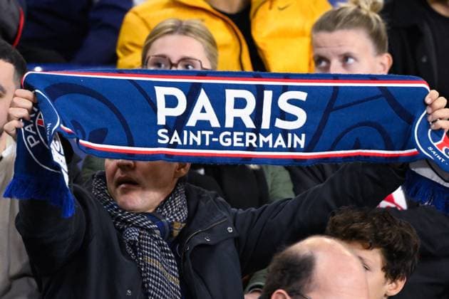 Fans of PSG during the UEFA Champions League match between Paris Saint Germain and PSV Eindhoven at Parc Des Princes on October 22, 2024 in Paris, France. ( Photo by federico pestellini panoramic ) - FOOTBALL : PSG vs PSV - Ligue des Champions - 22 10 2024 FedericoPestellini Panoramic 