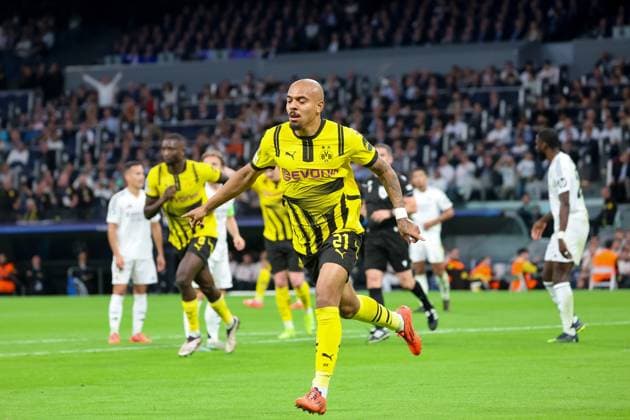 Tor zum 1:0 fuer Dortmund durch Donyell Malen (Dortmund 21), ESP, Real Madrid vs. Borussia Dortmund, Fussball, Champions-League, 3. Spieltag, Saison 2024 2025, 22.10.2024 ESP, Real Madrid vs. Borussia Dortmund, Fussball, Champions-League, 3. Spieltag, Saison 2024 2025, 22.10.2024 Madrid Copyright: xEibner-Pressefoto JoergxNiebergax EP_JNL