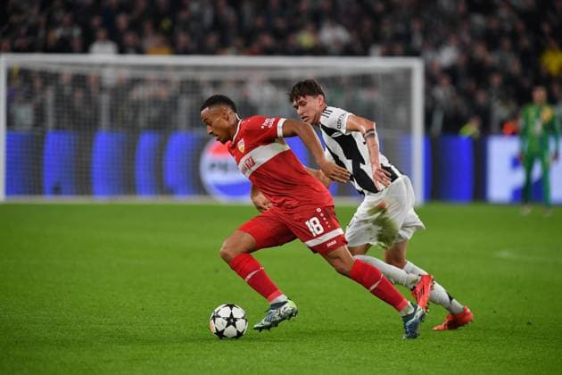 CALCIO - UEFA Champions League - Juventus FC vs VfB Stuttgart Jamie Leweling VfB Stuttgart and Nicolo Savona Juventus FC during UEFA Champions League 2024 25 League Phase - football match between Juventus FC and VfB Stoccarda at Allianz Stadium Turin Italy - 22 October 2024 - ph Giuliano Marchisciano during Juventus FC vs VfB Stuttgart, UEFA Champions League football match in Turin, Italy, October 22 2024 Turin Italy  Copyright: xIPAxSport ABACAx