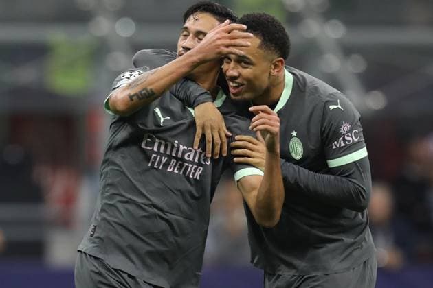 October 22, 2024, Milan, Lombardy, Italy: TIJJANI REIJNDERS of AC MILAN assisted by NOAH OKAFOR scores to make it 2:1 during Matchday 3 of 8 of the UEFA Champions League 2024 2025 between AC MILAN and CLUB BRUGGE at San Siro in Milan, Italy Milan Italy - ZUMAc179 20241022_zep_c179_116 Copyright: xMickaelxChavetx