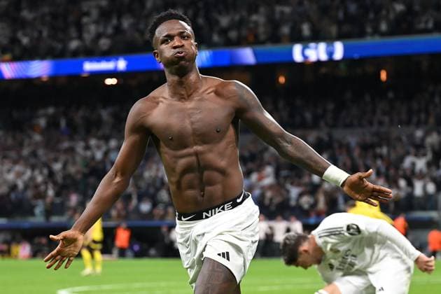 Madrid, Estadio Santiago Bernabeu, 22.10.24, GER, Herren, UEFA Champions League, Saison 2024-2025, Real Madrid - Borussia Dortmund Bild: VINICIUS JUNIOR (Real Madrid) jubelt nach seinem Tor zum 4:2 Only for editorial use! UEFA regulations prohibit any use of photographs as image sequences and or quasi-video. Spanien