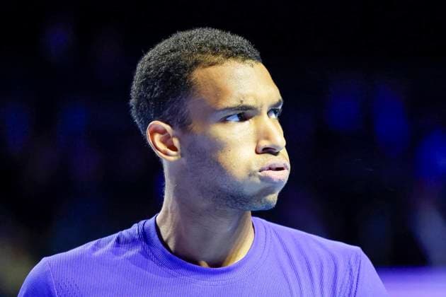 Felix Auger-Aliassime (CAN) , Tennis, Swiss Indoors ATP, Tennis Herren World Tour 500), 1 16 Finals Einzel, 2024, Felix Auger-Aliassime (CAN) vs. Sebastian Baez (ARG), 23.10.2024, St. Jakobshalle, Basel, Schweiz Basel St. Jakobshalle BS Schweiz Copyright: xGrantxHubbsx