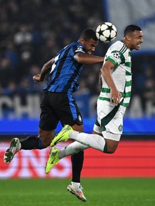 Mg Bergamo 23 10 2024 - Champions League Atalanta-Celtic foto Matteo Gribaudi Image nella foto: Isak Hien-Adam Idah 