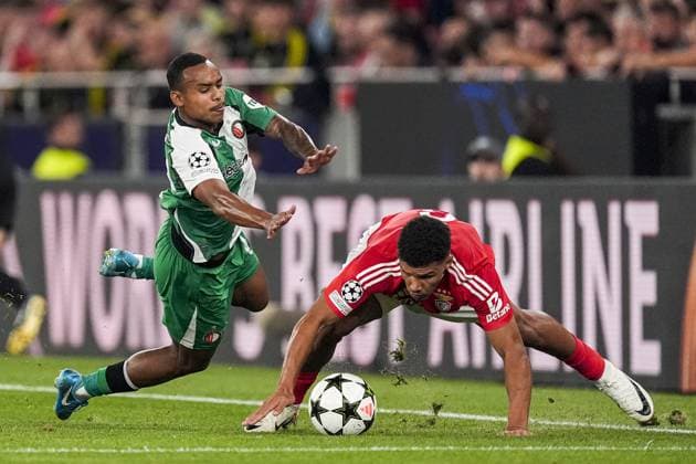 UEFA Champions League: SL Benfica v Feyenoord Lisbon - Igor Paixao of Feyenoord during the third round of new format of the UEFA Champions League 2024 2025. The match is set between SL Benfica and Feyenoord at Estadio da Luz on 23 October 2024 in Lisbon, Portugal. Copyright: xTomxBodex