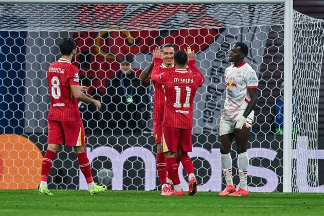 23.10.2024, Fussball, Champions League, 3. Spieltag, Saison 2024 2025, RB Leipzig - Liverpool FC, Darwin Nunez (FC Liverpool) freut sich über das Tor zum 1:0 mit Mohamed Salah (FC Liverpool), xRHR-FOTO TKx Copyright: RHR-FOTOx RHR-FOTO TK
