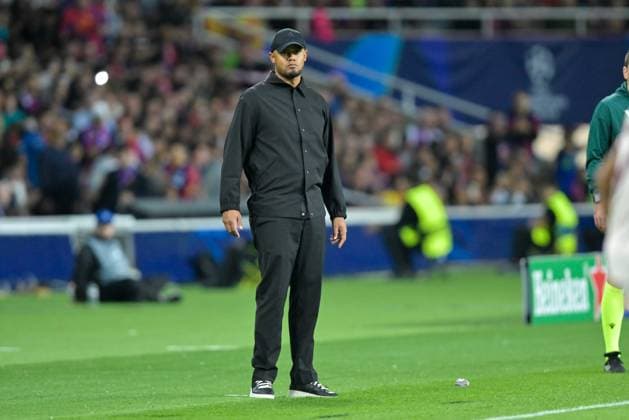 Chef-Trainer Vincent Kompany (FC Bayern Muenchen), FC Barcelona, Barca vs. FC Bayern Muenchen, Champions League, Fussball, 3. Spieltag, 23.10.2024 Barcelona Katalonien Spanien