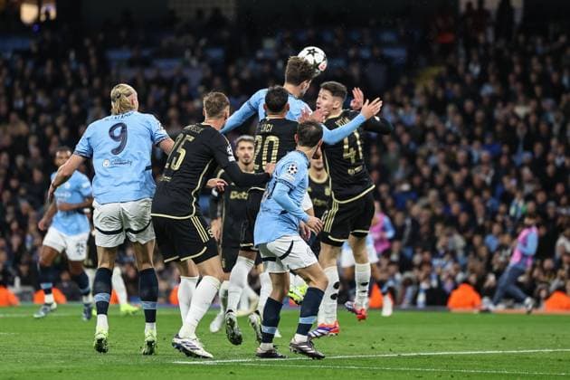 UEFA Champions League, League Stage Manchester City v Sparta Prague John Stones of Manchester City scores to make it 3-0 during the UEFA Champions League, League Stage Manchester City v Sparta Prague at Etihad Stadium, Manchester, United Kingdom, 23rd October 2024 (Photo by Mark Cosgrove News Images) Manchester Etihad Stadium Manchester United, ManU Kingdom Copyright: xMarkxCosgrove NewsxImagesx