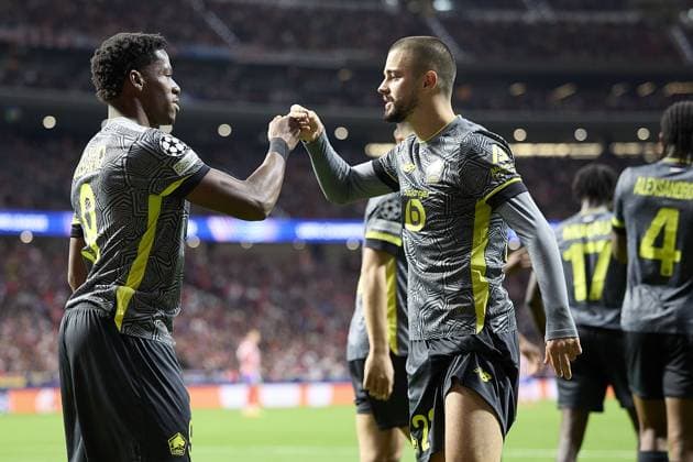 Jonathan David of Lille OSC (L) celebrates with Edon Zhegrova of Lille OSC after scoring his team s second goal during the UEFA Champions League match between Atletico de Madrid v LSCO Lille at Riyadh Air Metropolitano Stadium on October 23, 2024 in Madrid (Photo by: LGM) FOOTBALL : Atletico de Madrid vs LSCO Lille - UEFA Ligue des Champions - 23 10 2024 LGM Panoramic 