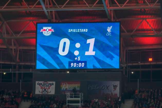 GER, Sachsen, Leipzig, Champions League RB Leipzig gegen FC Liverpool, CHL, UCL, Spieltag, Spielzeit 2024 2025, RB Arena, v.l. im Bild: LED Screen - Endstand 0:1, 90 Minuten plus 5 Minuten Nachspielzeit, 23.10.2024, Copyright: HMBxMedia UwexKoch