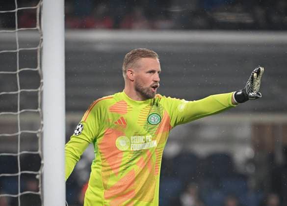 FUSSBALL CHAMPIONS LEAGUE SAISON 2024 2025 Vorrunde 3. Spieltag Atalanta Bergamo - Celtic Glasgow 23.10.2024 Torwart Kasper Schmeichel (Celtic Glasgow)